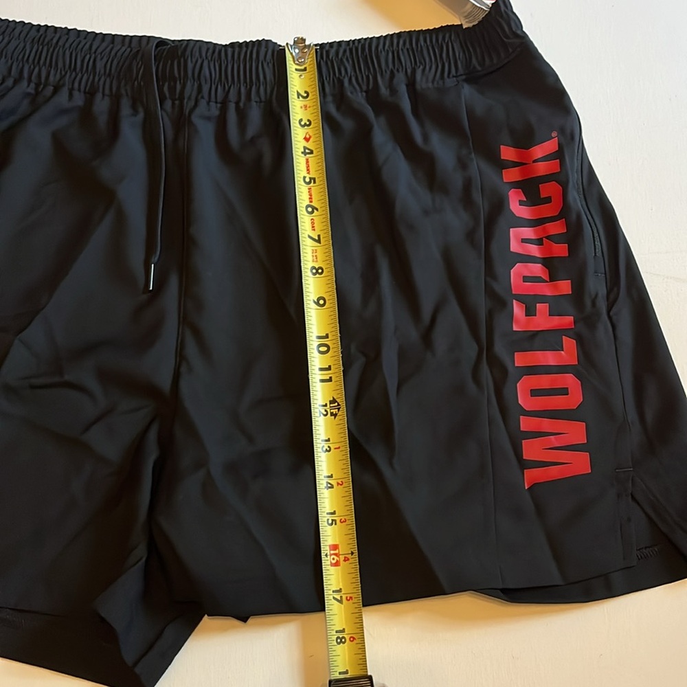 NC State Wolfpack Shorts Mens 3XL Black Red Adidas Aeroready zip Pockets $65 - Picture 3 of 13